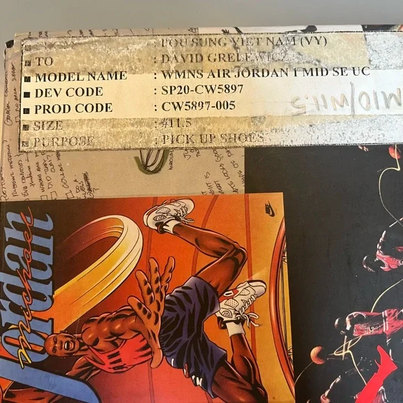 Air Jordan Athletic Shoes in Gray and Purple - Picture 7 of 7